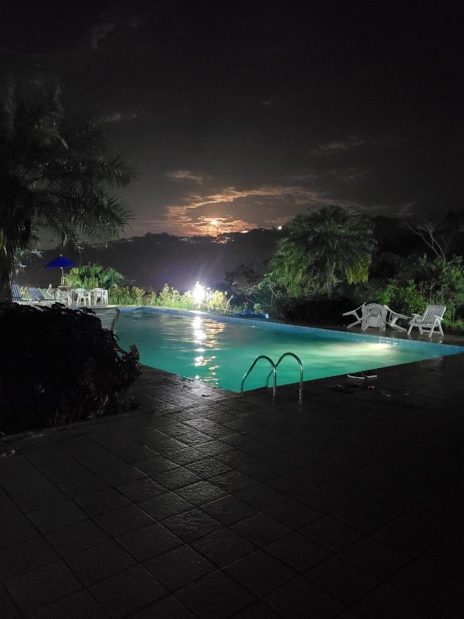 Ilha Da Gale Tourist Hotel Fazenda De Bombas Бомбіняс Екстер'єр фото